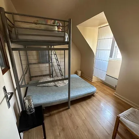 Dans La Campagne Du Mont Saint Michel Homestay szállás *